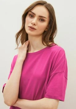 Next OVERSIZED STANDARD - T-Shirt Basic - Fuchsia Pink -Next 17f50c4146c84cc3924452f9743cbcd0