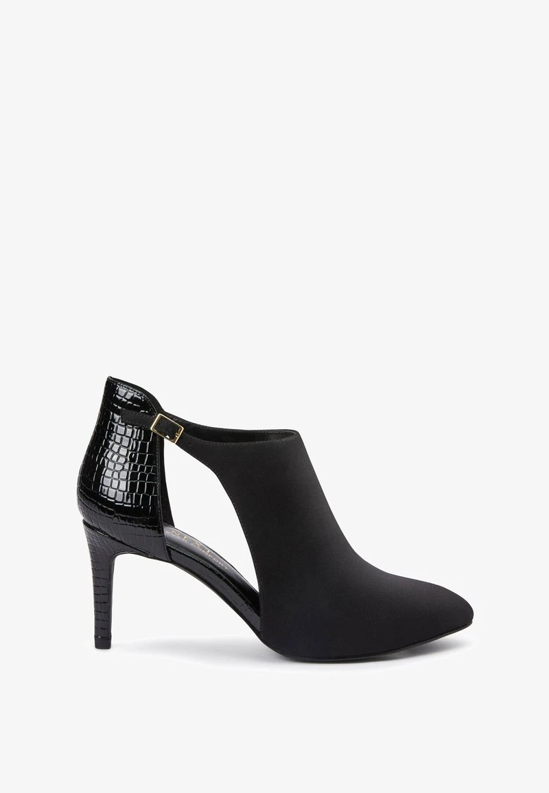 Next Pumps - Black 1 Next Pumps - Black