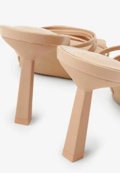 Next FOREVER COMFORT MULTI STRAP - Pantolette Hoch - Nude -Next 19cad5f76abc4f80b0cae8a5cc237b8d