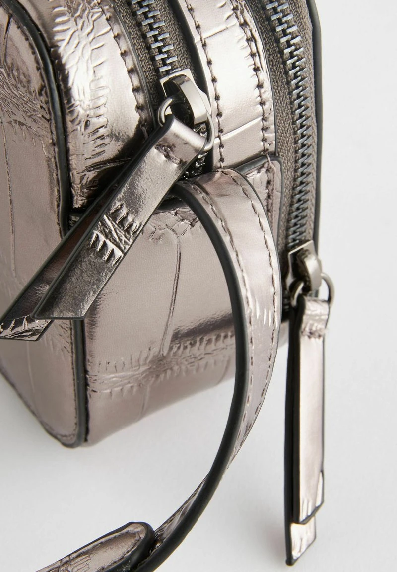 Next CROC EFFECT - Umhängetasche - Pewter 4 Next CROC EFFECT - Umhängetasche - Pewter – Bild 4