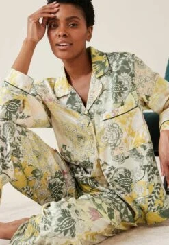 Next STANDARD - Nachtwäsche Set - Green Floral Patchwork 9 Next STANDARD - Nachtwäsche Set - Green Floral Patchwork -Next 29cd114932f141b490b1becca84d6adc