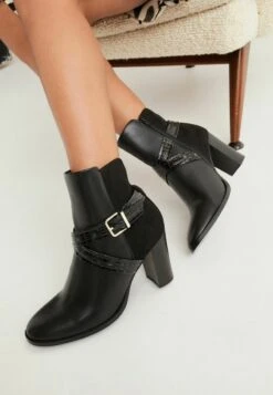 Next FOREVER COMFORT® BUCKLE DETAIL STANDARD - Cowboy-/Bikerstiefelette - Black 9 Next FOREVER COMFORT® BUCKLE DETAIL STANDARD - Cowboy-/Bikerstiefelette - Black -Next 2f63f20bc7e3454a9a03e21290940281