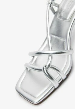 Next FOREVER TUBE - Zehentrenner - Silver -Next 2fe9d98b5f684de58c5a840e24e7b902