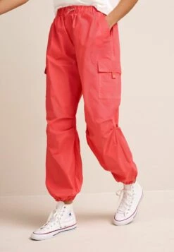 Next PARACHUTE STANDARD - Cargohose - Bright Pink
