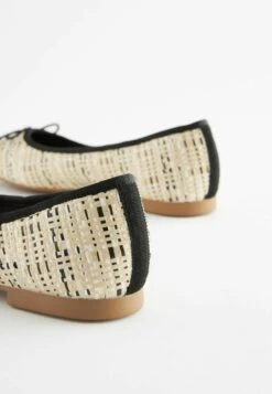 Next FOREVER COMFORT® CROCHET STANDARD - Klassischer Ballerina - Beige White Black -Next 3d6865805bd44ed79cc44d4aaa026b00