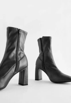 Next STANDARD - High Heel Stiefelette - Black -Next 3e5c74b2e6d54f89bfe2b6e9df281859