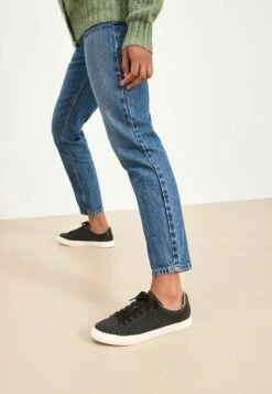 Next FOREVER COMFORT SCALLOP SOLE DETAIL STANDARD - Sneaker Low - Black