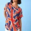 Next BOXY STANDARD - Bluse - King S Coronation Floral Union Jack Print