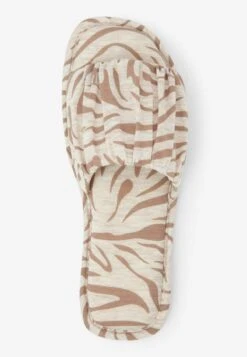 Next SOFT STANDARD - Pantolette Flach - Oatmeal Zebra Animal -Next 689f34261baa41299595d8617d2af14e