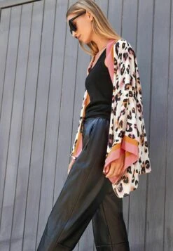 Next COVER-UP STANDARD - Leichte Jacke - Pink -Next 6d09a6f1fa71474c8233f8146381502b