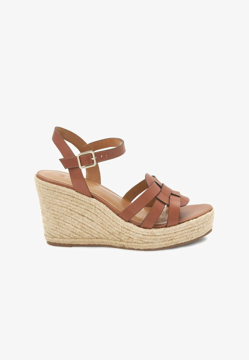 Next SIGNATURE INTERLOCK STANDARD - Keilsandalette - Tan Brown 5 Next SIGNATURE INTERLOCK STANDARD - Keilsandalette - Tan Brown – Bild 5