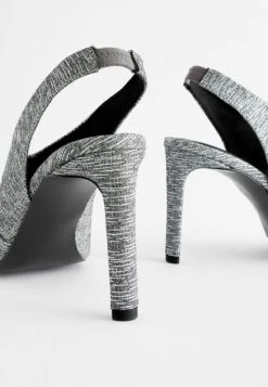 Next FOREVER COMFORT HIGH HEEL SLINGBACK STANDARD - High Heel Peeptoe - Shimmer 10 Next FOREVER COMFORT HIGH HEEL SLINGBACK STANDARD - High Heel Peeptoe - Shimmer -Next 7e09ed96ef194dff98dac92276b45a8c