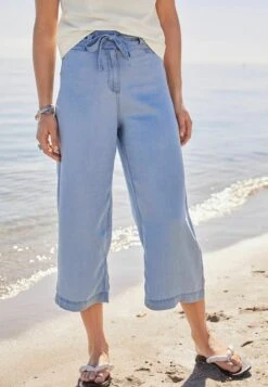 Next CULOTTES - Jeans Shorts - Bleach Blue -Next 8000af4b7b1f427083f6ace3c2cd42ab