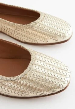 Next FOREVER COMFORT WEAVE - Klassischer Ballerina - Gold -Next 87ec687e6e7f4dfa808f49ce6b1c1413
