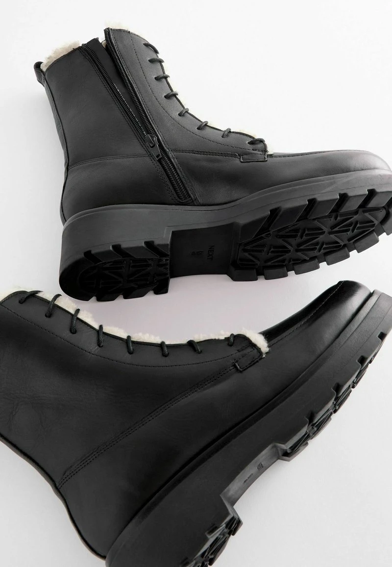 Next FOREVER COMFORT CHUNKY STANDARD - Plateaustiefelette - Black 4 Next FOREVER COMFORT CHUNKY STANDARD - Plateaustiefelette - Black – Bild 4