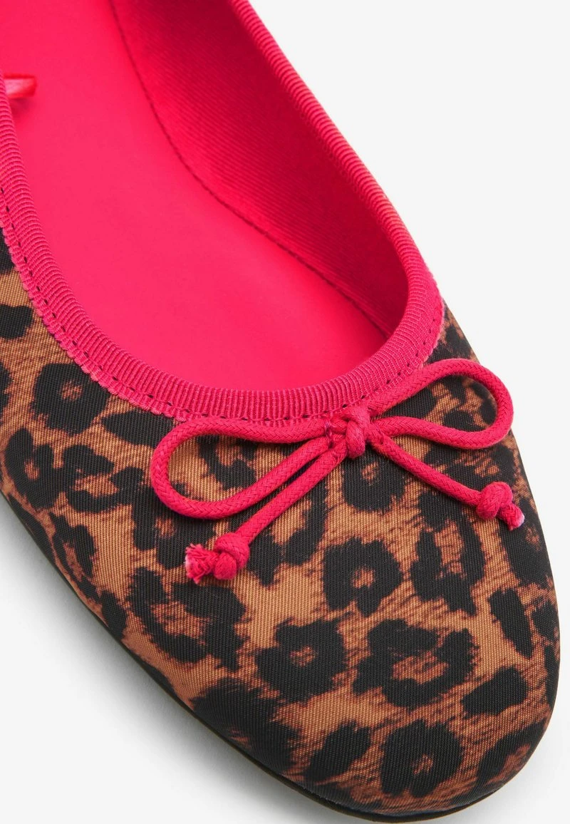 Next FOREVER COMFORT - Klassischer Ballerina - Leopard Print 4 Next FOREVER COMFORT - Klassischer Ballerina - Leopard Print – Bild 4