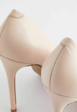Next SIGNATURE - High Heel Pumps - Nude Pink -Next 97adbc40bc8c4aaebba461268709120f