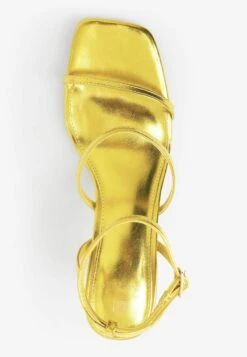 Next FOREVER COMFORT TRIPLE STRAP WIDE FIT - Riemensandalette - Yellow Gold -Next a0570e4b0d964e39a6b1f7ac2979f810