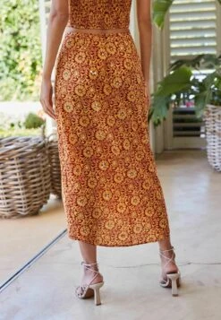 Next EMBELISHED SPARKLE SARONG STANDARD - A-Linien-Rock - Rust Print 8 Next EMBELISHED SPARKLE SARONG STANDARD - A-Linien-Rock - Rust Print -Next a2b2f3429c654f3f907fd9eb2d0c6e3d