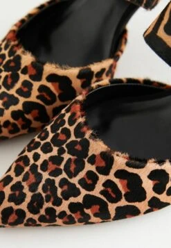 Next FOREVER COMFORT® BUCKLE DETAIL STANDARD - Pumps - Animal Print -Next a84925b215f340d88a46cfead26cf8b8