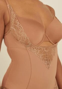 Next FIRM CONTROL WEAR YOUR OWN - Shapewear - Tan Brown -Next a857ec8a45c943abaff72c33cebf4932