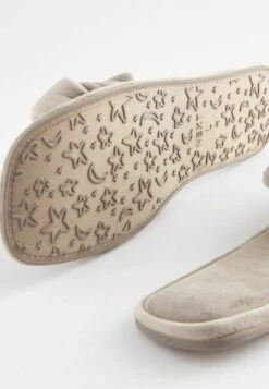 Next PLAIT SLIDER STANDARD - Hausschuh - Mushroom -Next ae6c7b27427640728d570262954299e3