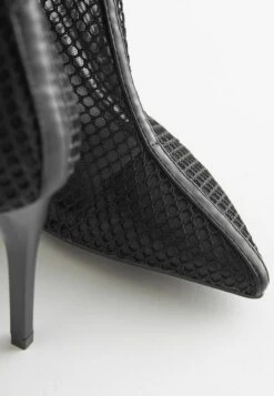 Next High Heel Stiefelette - Black -Next dd50c4bde8d1489ba8ef439a01f20cfc