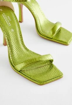 Next SIGNATURE SQUARE TOE STANDARD - Riemensandalette - Lime Green -Next e210019ced2e4dcda7f2310ef87d1eec