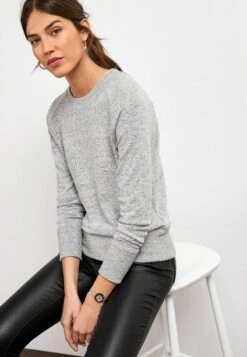 Next LONG SLEEVE COSY LIGHTWEIGHT - Strickpullover - Grey 8 Next LONG SLEEVE COSY LIGHTWEIGHT - Strickpullover - Grey -Next ebbe0df7f1384dd2b600f079667df34f