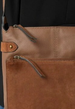 Next MESSENGER STANDARD - Umhängetasche - Brown -Next ed1cca1d1dae48388c34ec71939c3a93