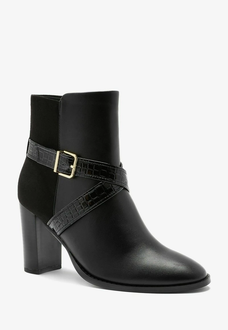 Next FOREVER COMFORT® BUCKLE DETAIL STANDARD - Cowboy-/Bikerstiefelette - Black 6 Next FOREVER COMFORT® BUCKLE DETAIL STANDARD - Cowboy-/Bikerstiefelette - Black – Bild 6