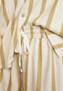 Next WOVEN BUTTON THROUGH SET STANDARD - Nachtwäsche Set - Green Stripe -Next f0b3421762384c02aa3672870eff0a80