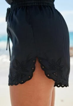 Next EMBROIDERED STANDARD - Shorts - Black 8 Next EMBROIDERED STANDARD - Shorts - Black -Next f2411568c46d477b94b73b3c14c84847
